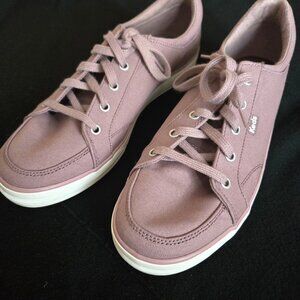 Women's Keds Center Canvas Lace Up Sneakers - Size 9